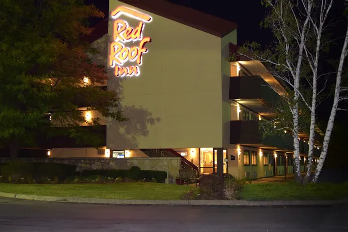 Red Roof Inn Syracuse 4