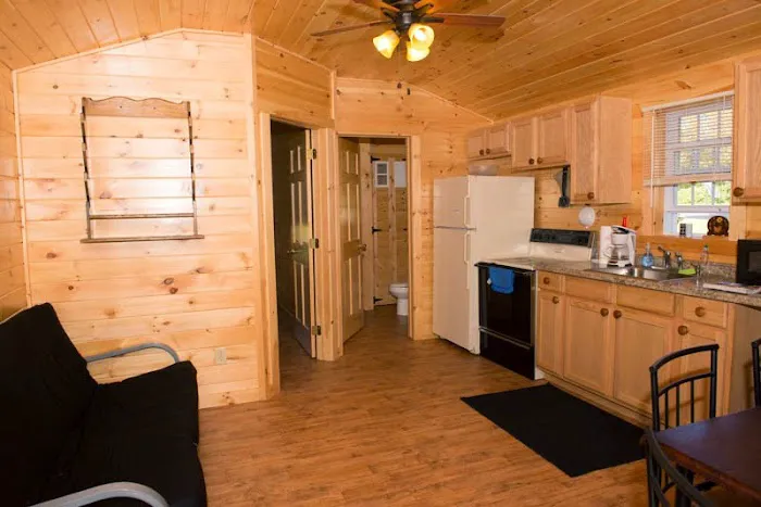 Fish Creek Cabin Resort 4