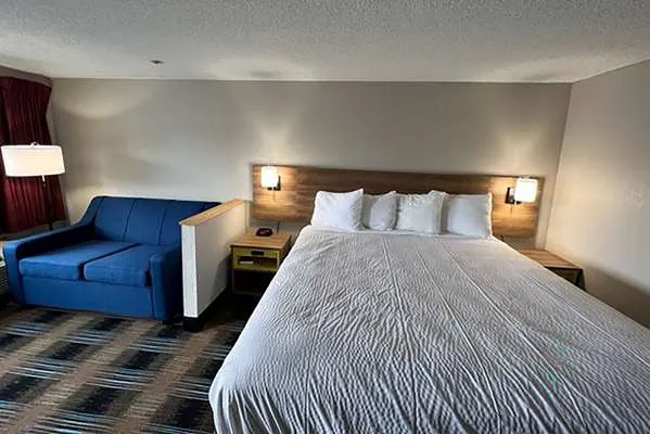 Days Inn by Wyndham Liverpool/Syracuse 4