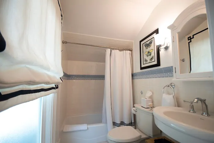 34 State - Historic Luxury Suites 4