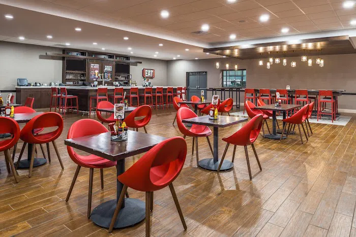 Holiday Inn Auburn-Finger Lakes Region by IHG 4