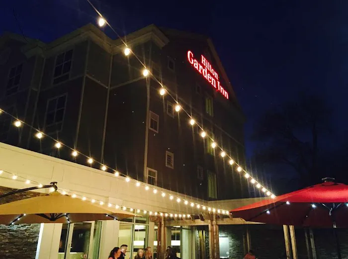 Hilton Garden Inn Auburn 4