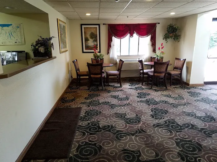 Auburn Inn 4