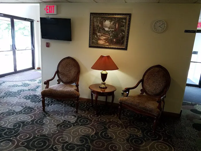 Auburn Inn 4