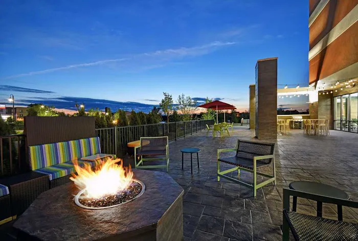Home2 Suites by Hilton Utica 4