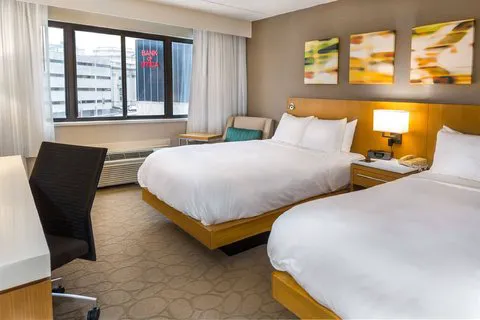 Delta Hotels Utica 4