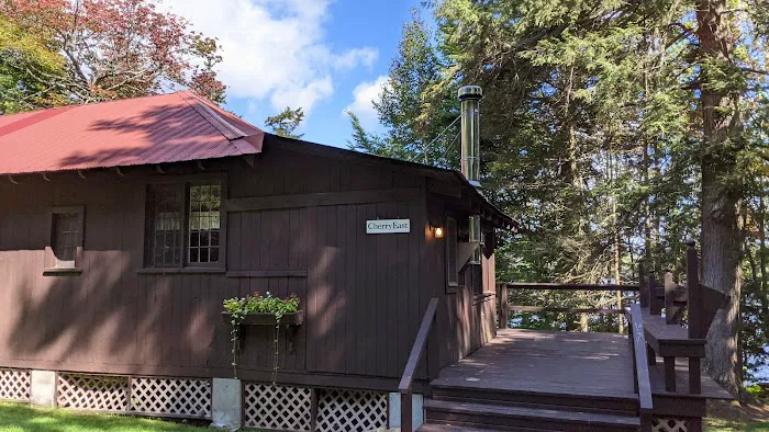 Bearhurst Lakeside Cottages 4