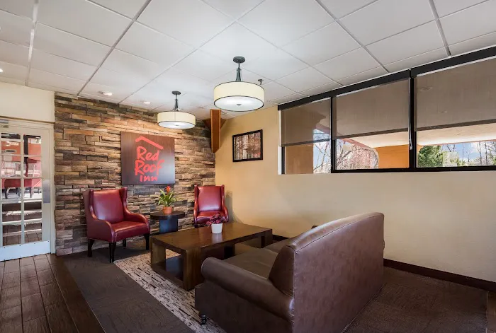 Red Roof Inn & Suites Newark - University 4