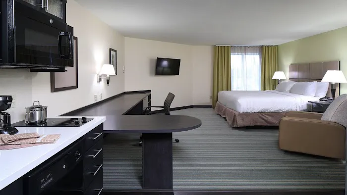 Candlewood Suites Newark South - University Area by IHG 4