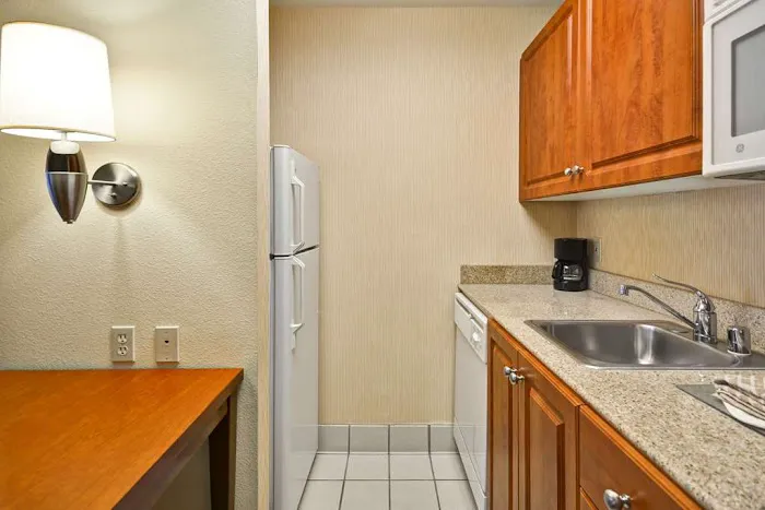 Homewood Suites by Hilton Newark-Wilmington South Area 4