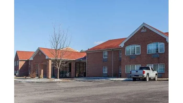 Days Inn & Suites by Wyndham Lancaster Amish Country 4