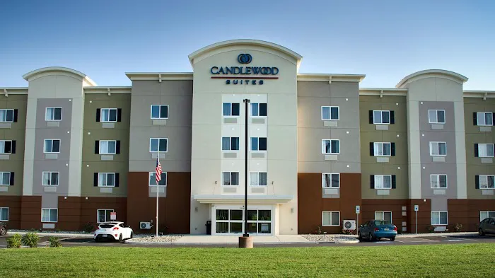 Candlewood Suites Lancaster West by IHG 4