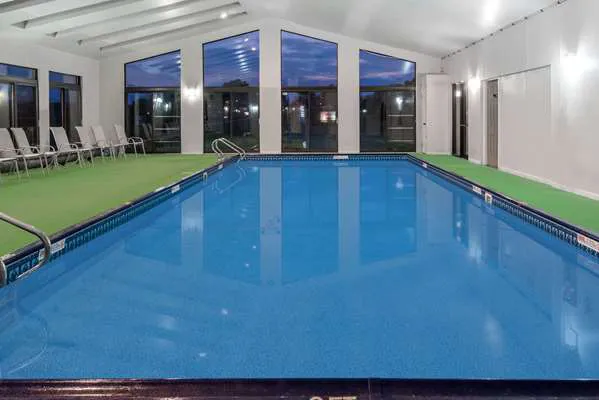 Travelodge by Wyndham Hershey 4
