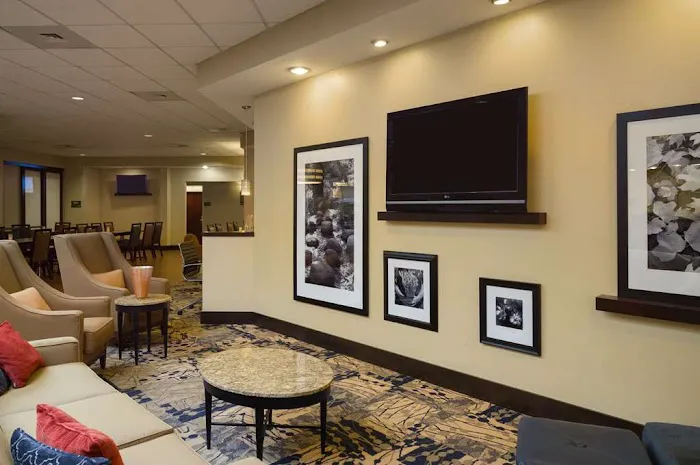 Hampton Inn & Suites Hershey 4