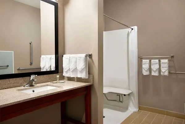 Super 8 by Wyndham Hershey Chocolate Avenue 4