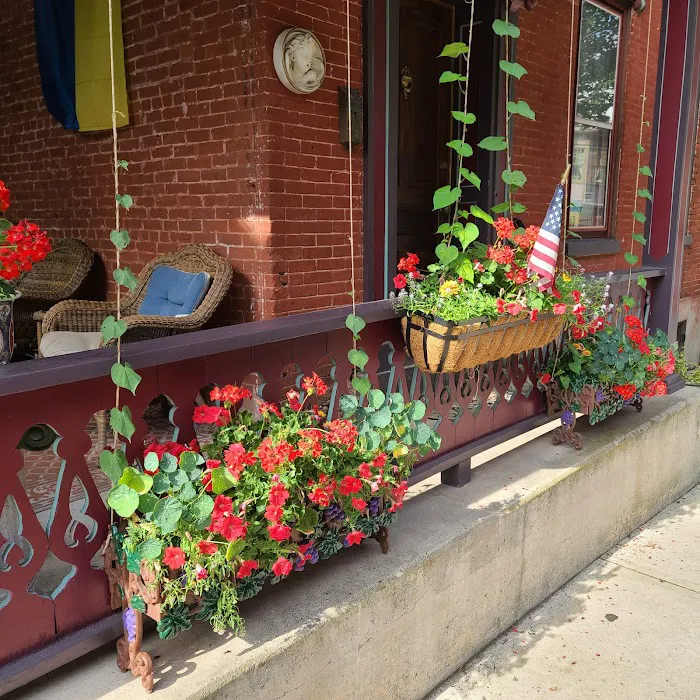 Broadway House 4