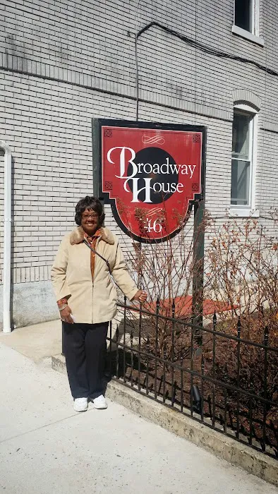 Broadway House 4