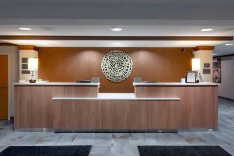 Fairfield Inn & Suites Hazleton 4