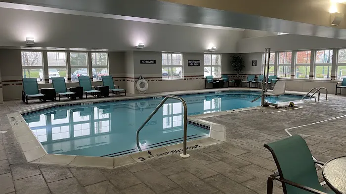 Fairfield Inn & Suites Hazleton 4
