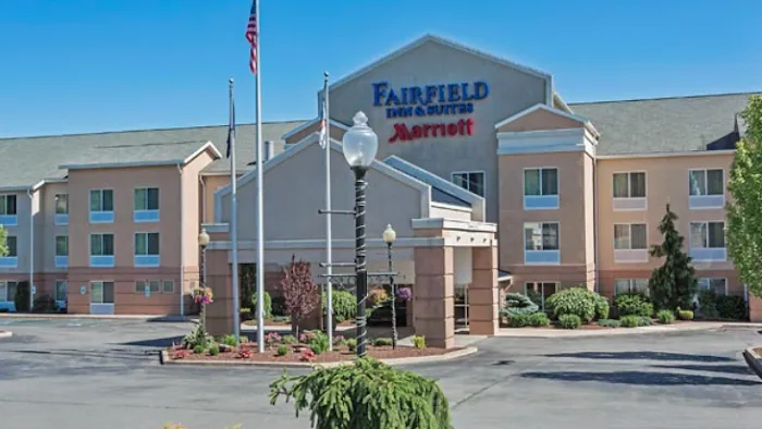 Fairfield Inn & Suites Hazleton 4