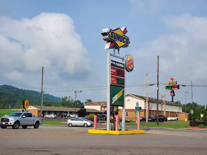 Super 8 by Wyndham Mifflinville Near Bloomsburg 4