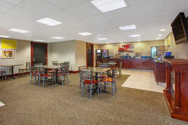 Days Inn by Wyndham Grantville Hershey North 4
