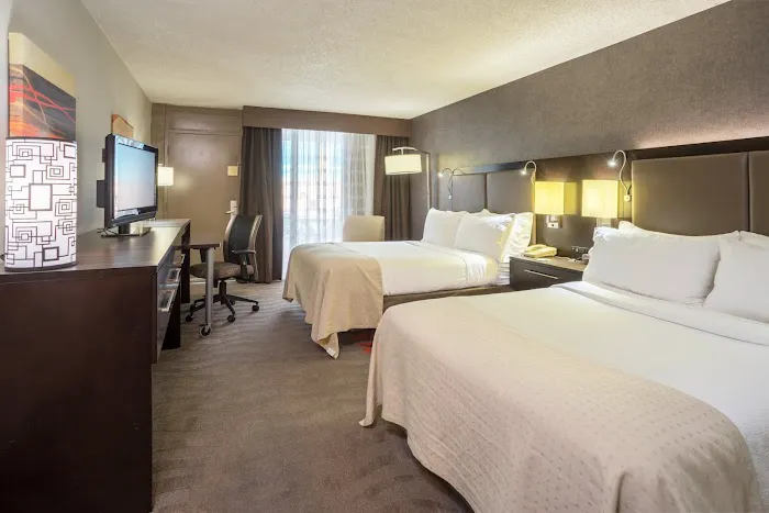 Holiday Inn Harrisburg (Hershey Area) I-81 by IHG 4