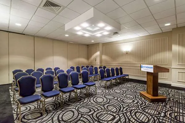 Wyndham Southbury 4
