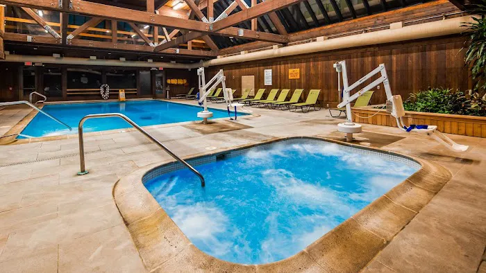 Heritage Hotel 522 Heritage Rd Southbury, CT 5