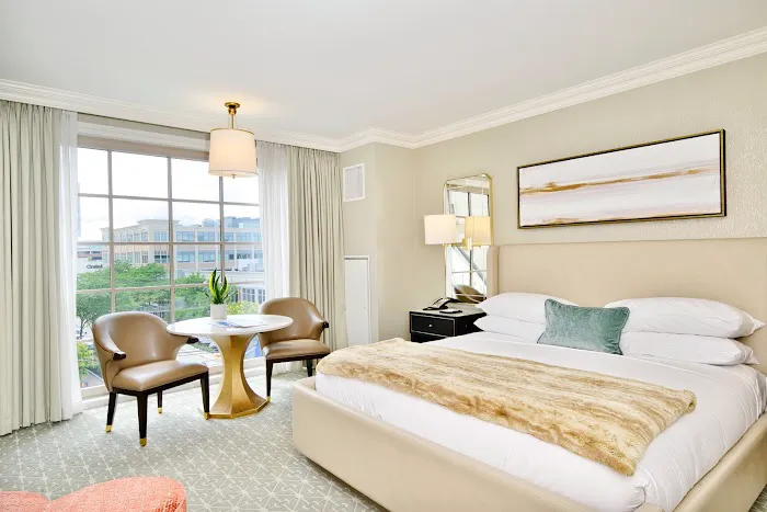 Delamar West Hartford 4