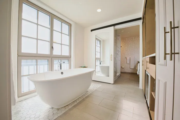 Delamar West Hartford 4
