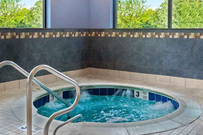 Hampton Inn & Suites Hartford/Farmington 4