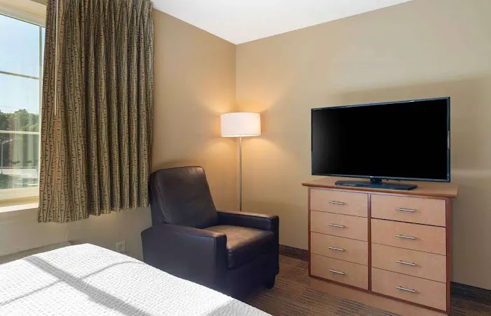 Extended Stay America - Hartford - Farmington 4
