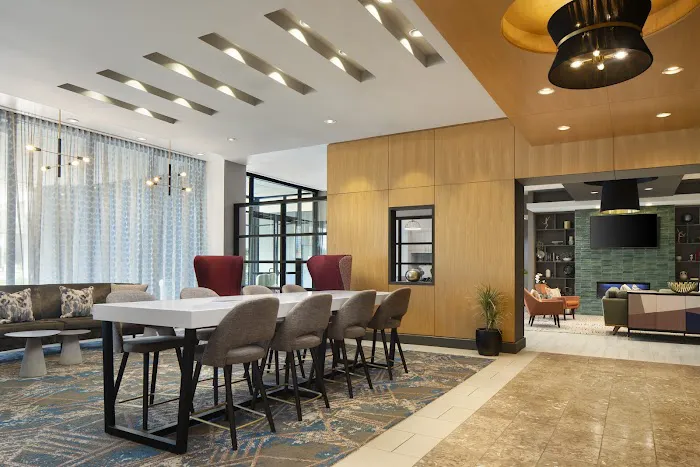 DoubleTree by Hilton Hartford Downtown 5