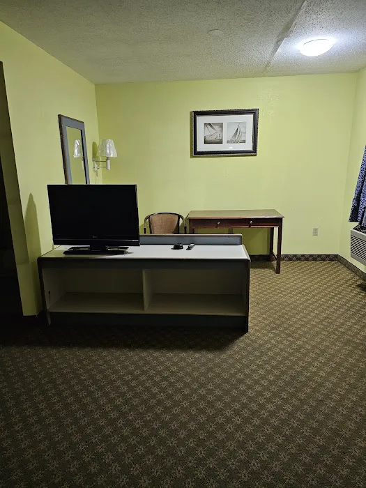 Travel Inn Motel 5