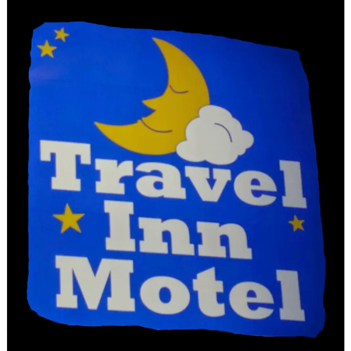 Travel Inn Motel 5