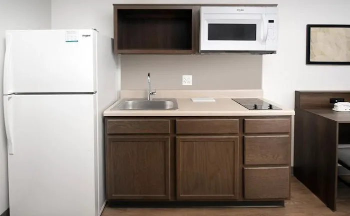 WoodSpring Suites Newington - Hartford South 4