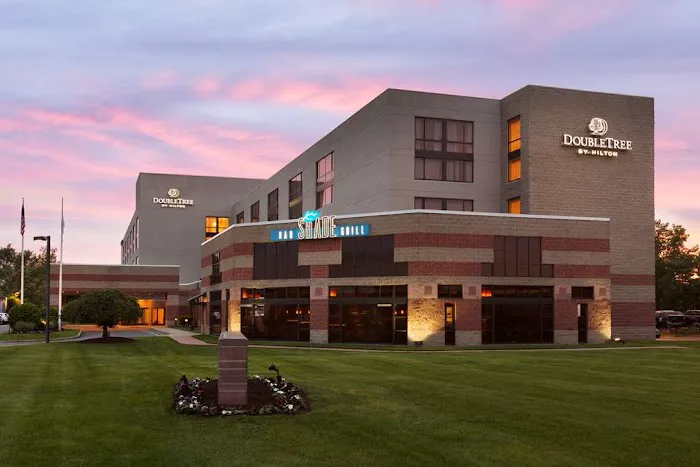DoubleTree by Hilton Hotel Hartford - Bradley Airport 3