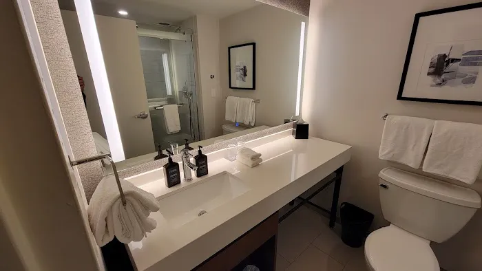 Sheraton Hartford Hotel at Bradley Airport 4