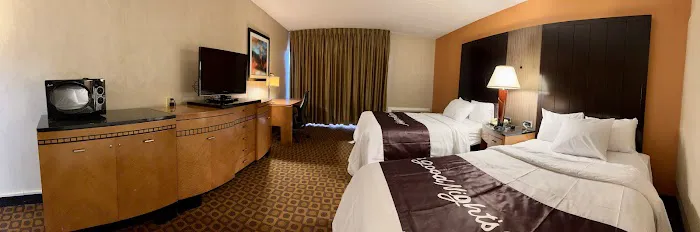 Bradley Inn 4