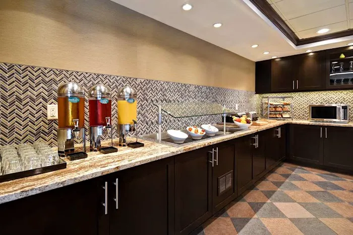 Homewood Suites by Hilton Southington, CT 4