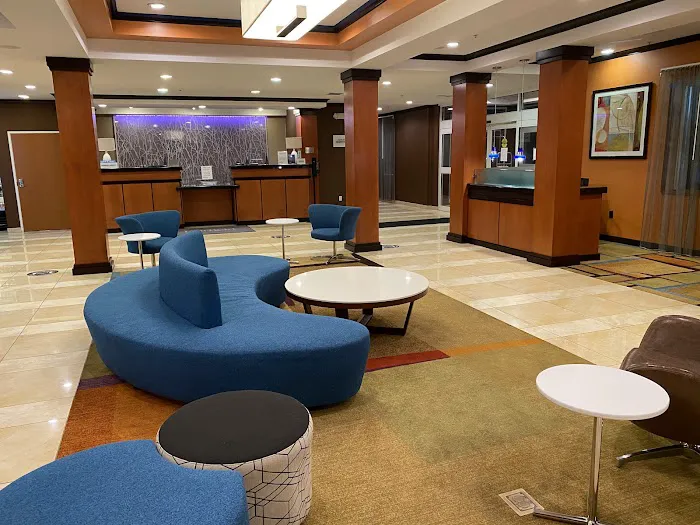 Fairfield Inn & Suites Plainville 4