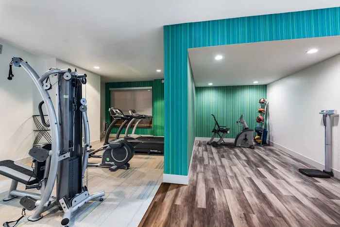 Country Inn & Suites by Radisson, Downtown Albany New York 5
