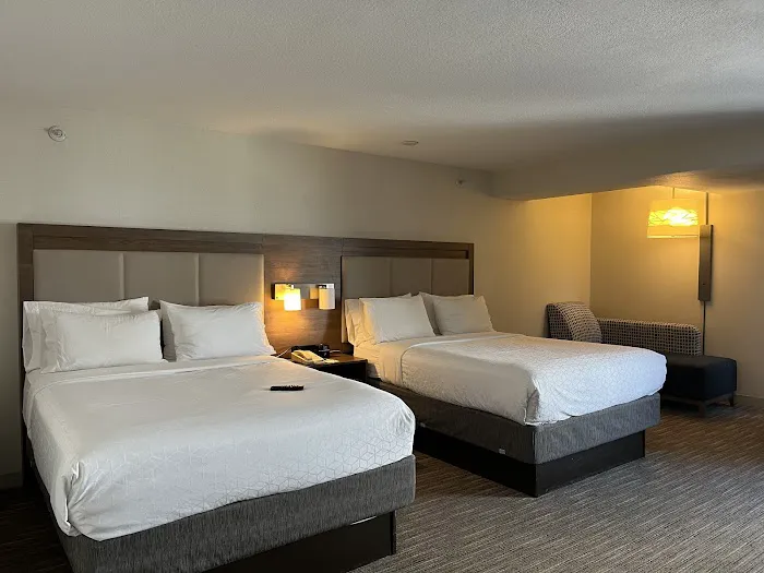 The Albany Hotel 5