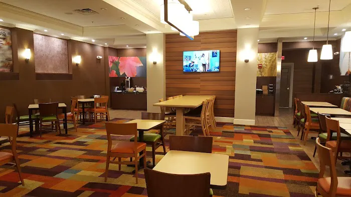 Fairfield Inn & Suites Albany Downtown 5