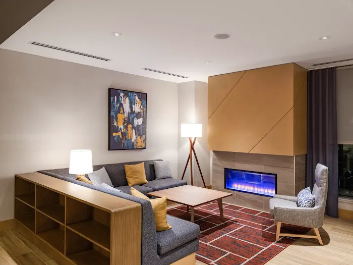 Hyatt Place Albany/Downtown 4