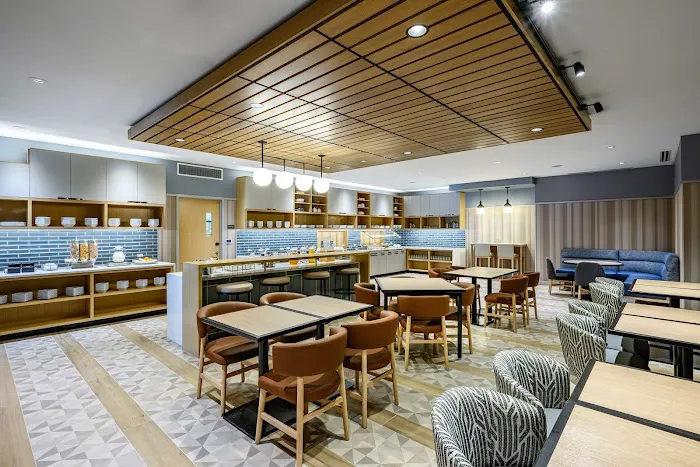Hyatt Place Albany/Downtown 4