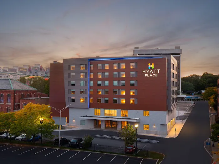 Hyatt Place Albany/Downtown 4