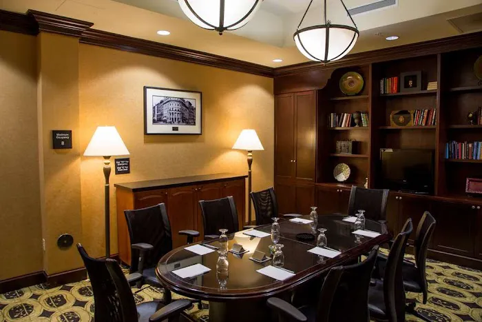 Hampton Inn & Suites Albany-Downtown 5