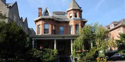 Washington Park Inn